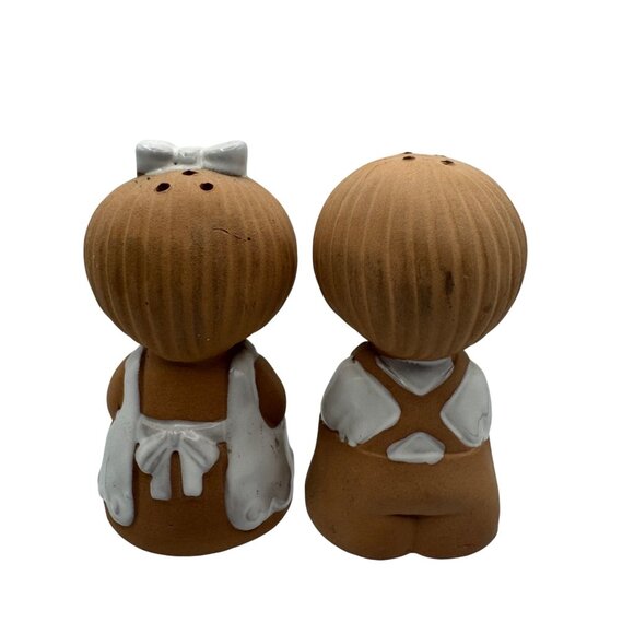 Vintage Holt Howard Boy & Girl Terra Cotta Salt & Pepper Shakers - Picture 3 of 7